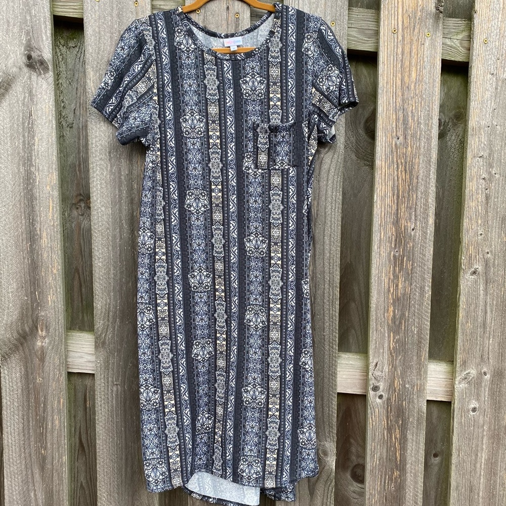 Lularoe pocket tee shirt casual dress runs big hi-low floral mandala